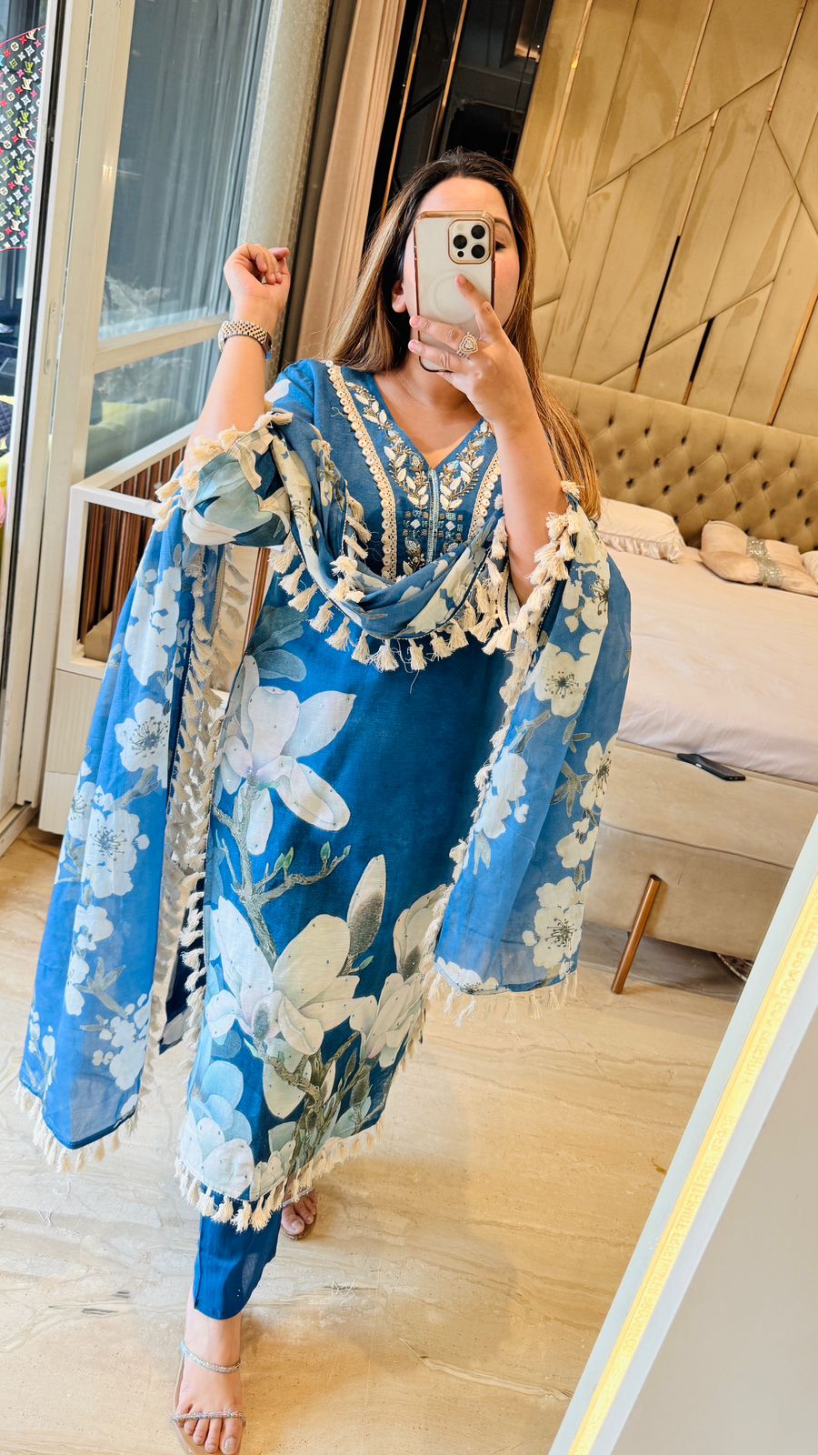 Reeva Digital Elegance- Blue